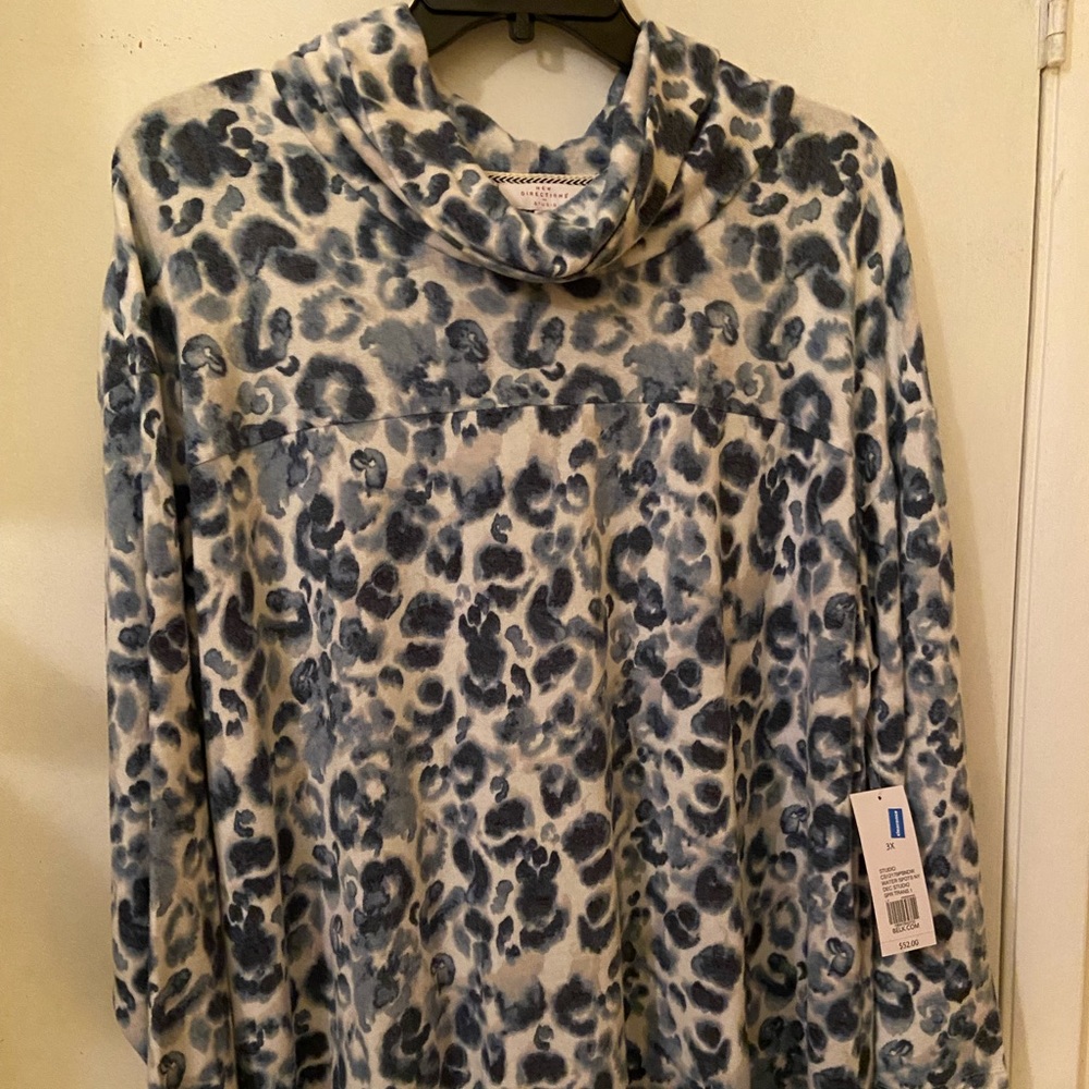 NWT leopard cowl neck sweater 3x
